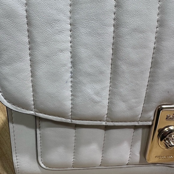 Coach Lane Shoulder Bag - Picture 5 of 6